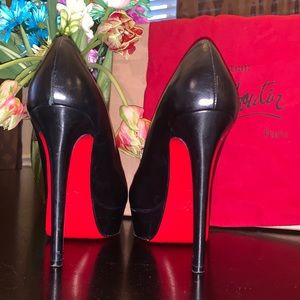 CHRISTIAN LOUBOUTIN BIANCA